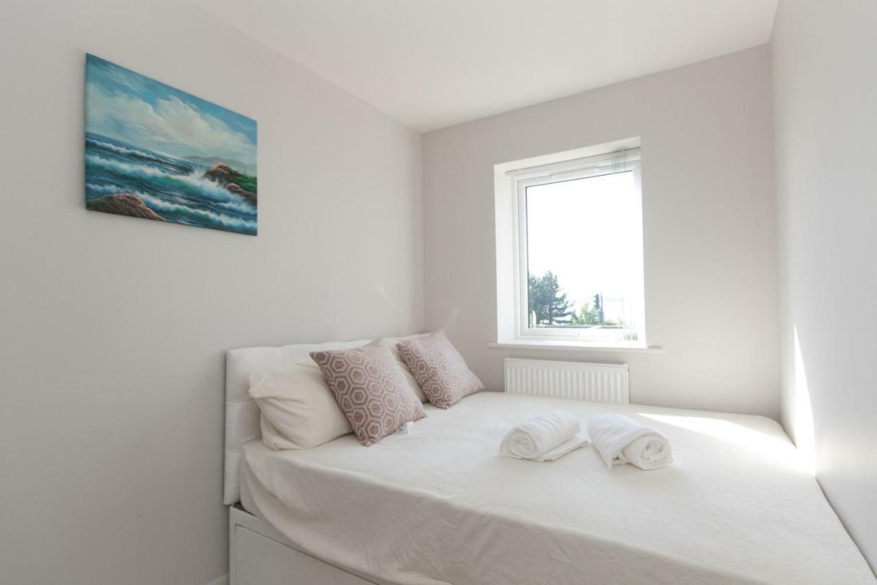 Bright Modern Home Near Snowdonia And Llandudno Лланфэрфечейн Экстерьер фото